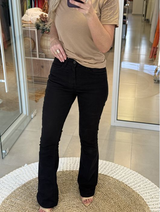 Calça Lez a Lez Boot Cut Preto 2509 - K0214E - CS BY KATI