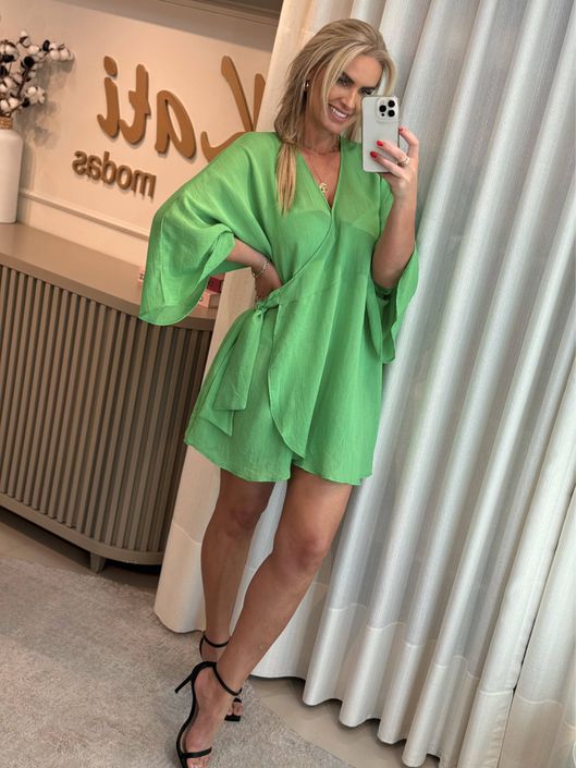 Vestido Curto Transpassado com Manga Flare Verde -... - CS BY KATI