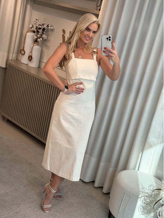 Vestido Maria.Valentina Midi Decote Reto Detalhe A... - CS BY KATI
