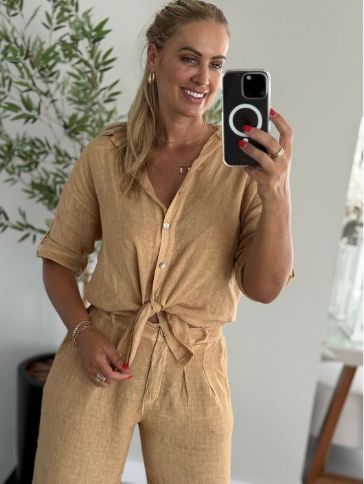 Camisa Lisa Em Linho 100% Italiano Mel 11/01 - K30... - CS BY KATI