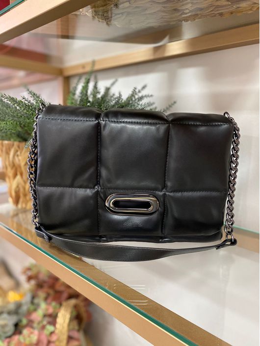 Bolsa Média Matelassê com Alça Corrente Preto - K0... - CS BY KATI