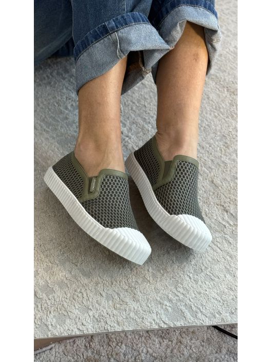Tênis Carrano Slip On Kicks Tela Verde Sage 2808 -... - CS BY KATI