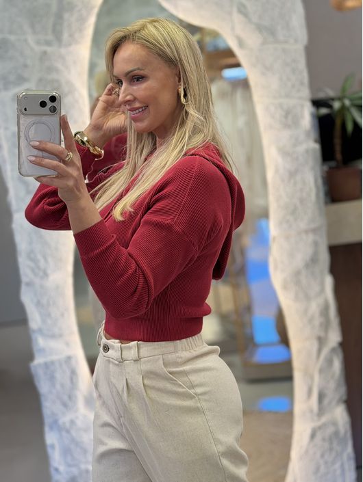 Blusa Abenção Cropped Com Capuz Vermelho 0601 - K... - KATI MODAS