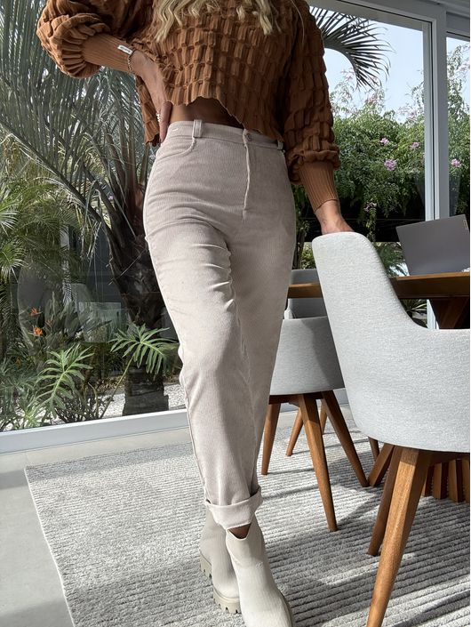 Calça Biamar De Cotele Com Bolso Bege Claro - K115... - KATI MODAS