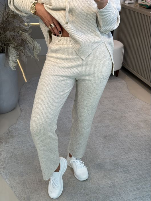 Calça Biamar Canelada Com Bolso Faca Bege - K11847... - KATI MODAS