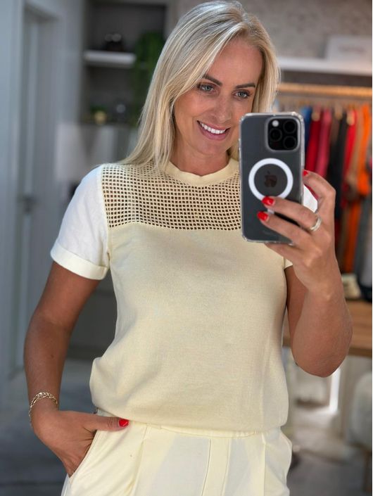 Blusa Biamar Com Detalhe Vazado Amarelo - K11838B - KATI MODAS