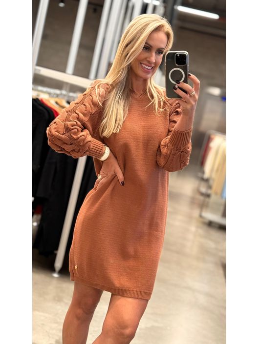 Vestido Abenção Com Manga Trançada Telha - K11715... - KATI MODAS