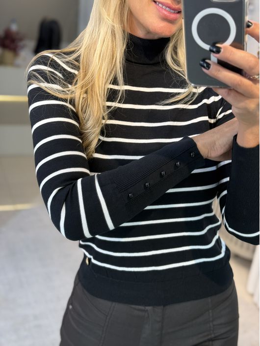 Blusa Abenção Listrada Com Gola Alta Preto - K1174... - KATI MODAS