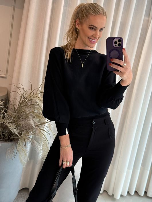 Blusa Biamar Em Algodão Com Detalhe Em Tranças Pre... - KATI MODAS