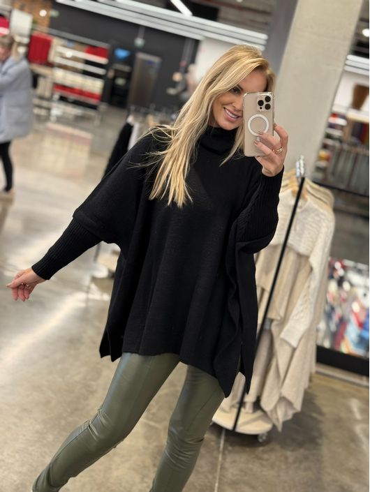 Blusa Biamar Alonagada Ampla Preta - xxxx - KATI MODAS