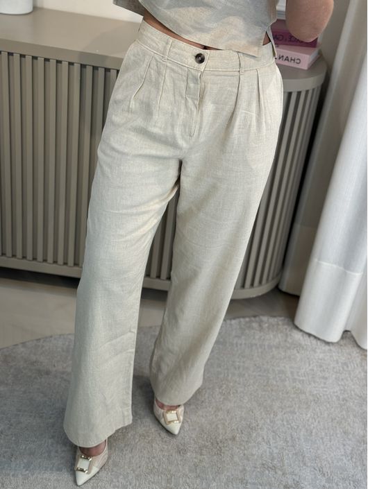 Calça Reta Em Linho Com Bolso Faca Bege - K047550... - KATI MODAS