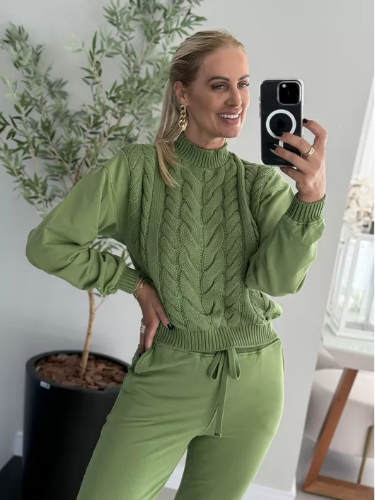 Blusa Abenção Trançada Com Moletom Verde - K11761... - KATI MODAS