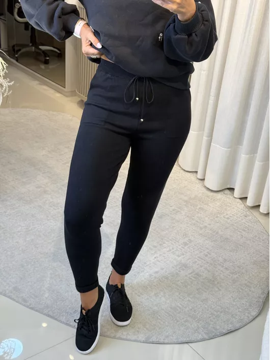 Calça De Tricô Com Barra Italiana Preto - K015644A... - KATI MODAS