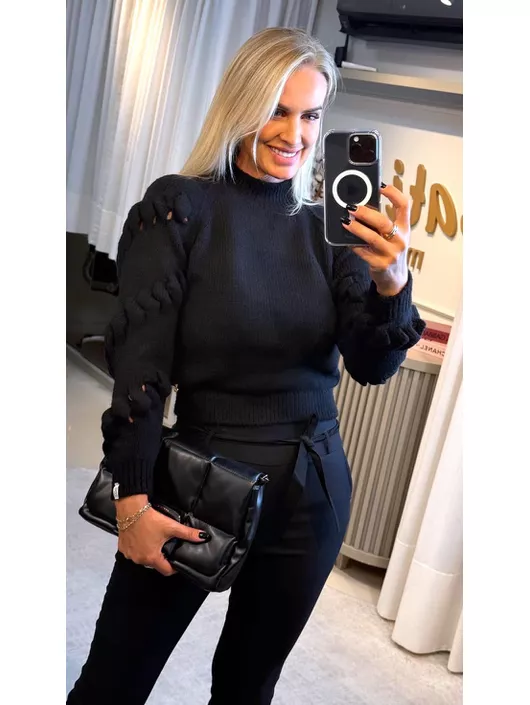 Blusa Abenção Com Detalhe Vazado Preto - K11750AB - KATI MODAS