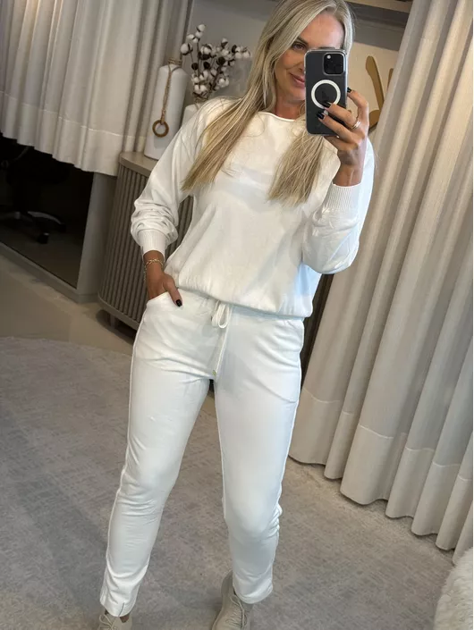 Calça Abenção De Moletom Com Cordão Off White 1705... - KATI MODAS