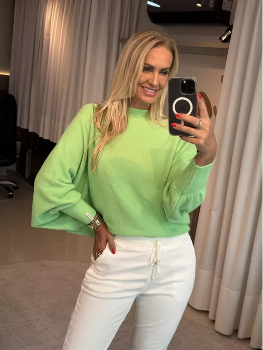 Blusa Biamar De Fio Pluma Com Manga Morcego Verde ... - KATI MODAS
