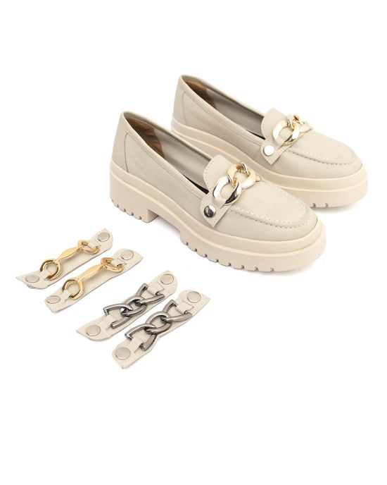 Mocassim Feminino em Couro Off White Com 3 Fivelas - Arietto