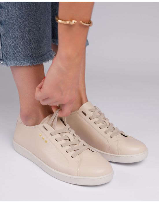 TÊNIS ETC. EM COURO OFF WHITE COM CADARÇO EM ELÁSTICO