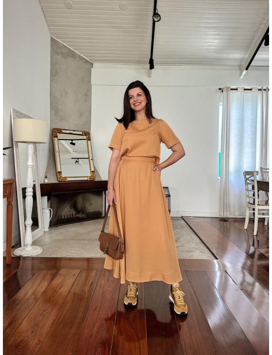 Conjunto Saia e blusa Olivia Caramelo