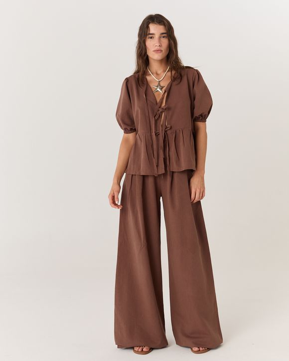 CALÇA ALFAIATARIA PANTALONA DE LINHO MARROM VICKY - AUGUST