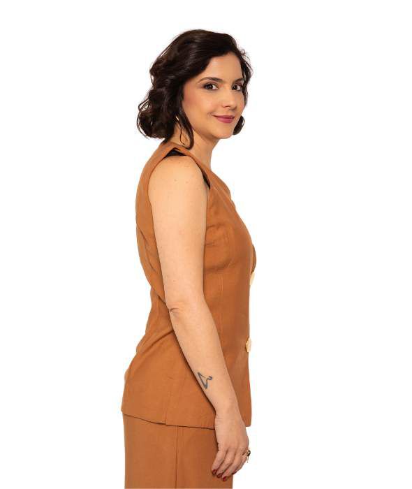 Colete Irregular Marina Castanho