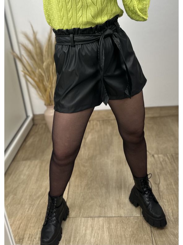 Short Courino Mari Preto