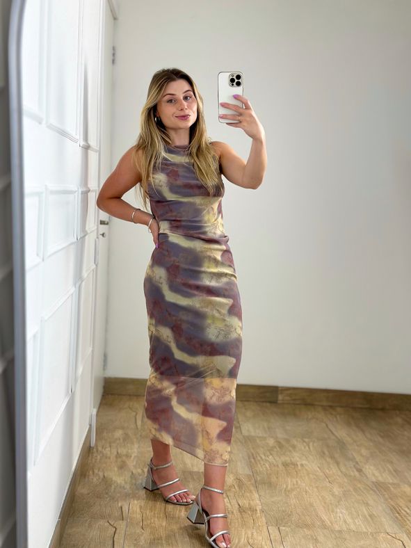 Vestido Midi Tule Mesclado