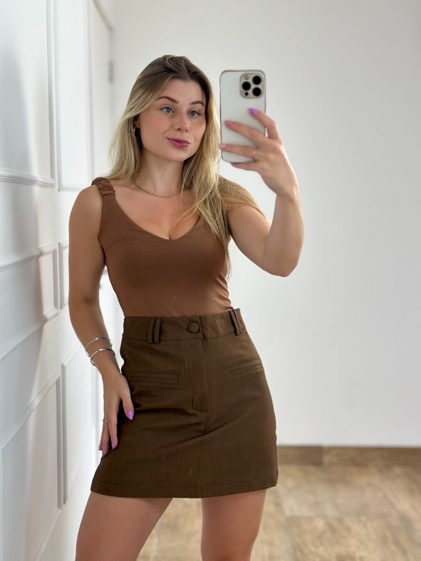 Short Saia Alfaiataria Marrom