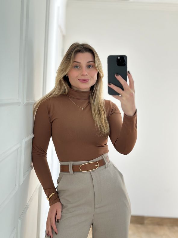 Body Poliamida Gola Marrom