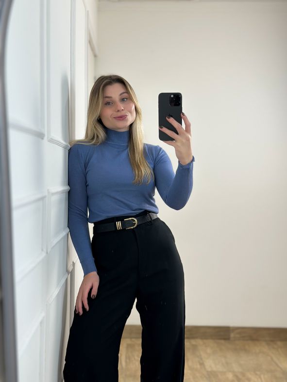 Blusa Básica em Modal Azul