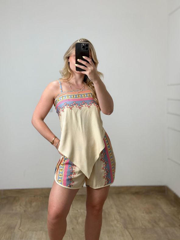 Conjunto Short E Blusa Estampado Rosa