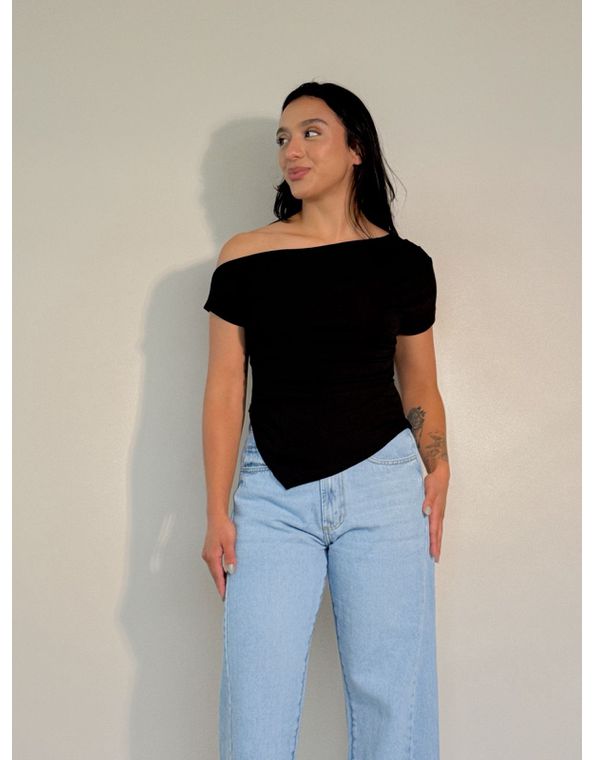 Blusa Line Preta - FORMOSA