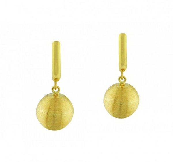 Brinco em Ouro 18K Meia lua com Bola fosca Brinco em Ouro 18K Meia lua com Bola fosca