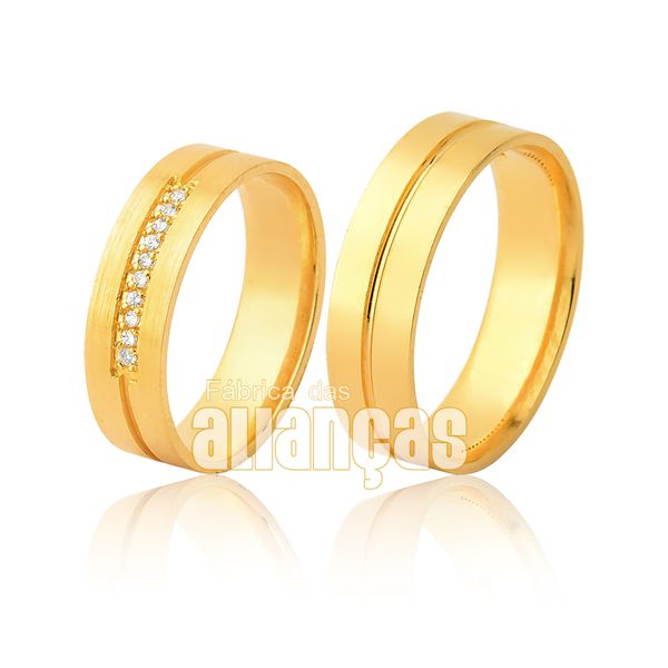 Par De Alianças De Ouro Amarelo 18k Com Diamantes. - FA-1056-N - Fábrica das Alianças