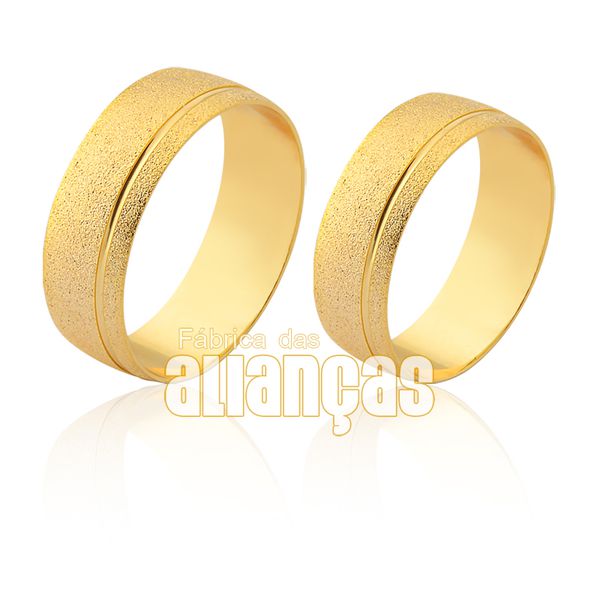 Alianças Diamantadas Com Friso De Ouro 10k - FA-1830-10K - Fábrica das Alianças