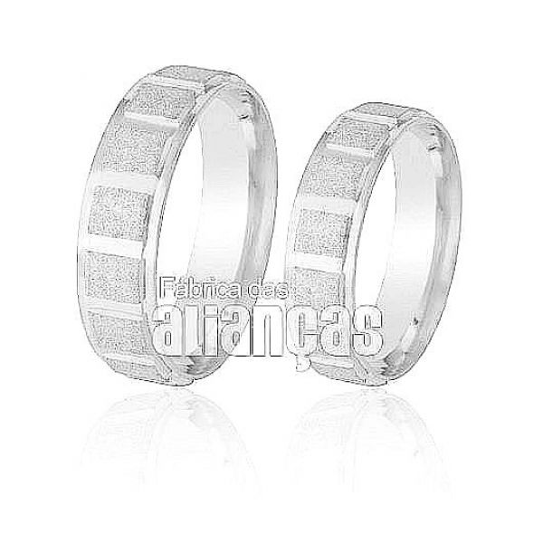 Alianças De Noivado e Casamento Em Ouro Branco 18k 0,750 Fa-208-b - FA-208-B - Fábrica das Alianças