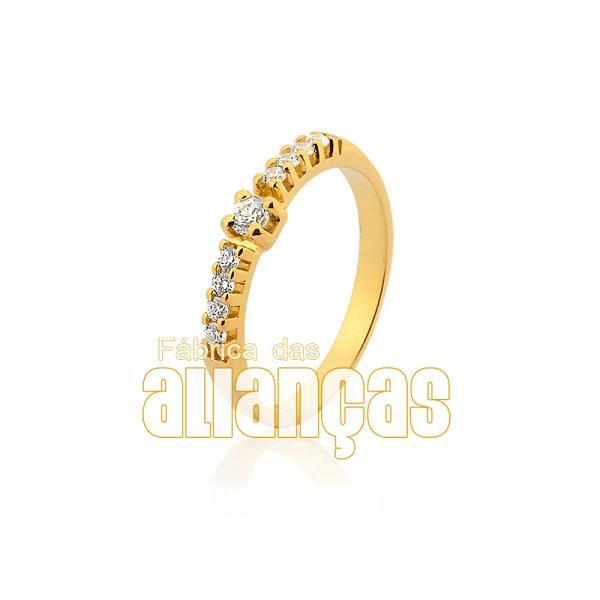 Meia Aliança Com Diamantes Em Ouro 18k 0,750 Fa-ma-12 - FA-MA-12 - Fábrica das Alianças