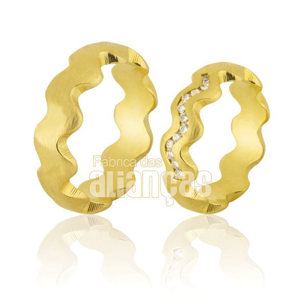 Alianças De Noivado e Casamento Em Ouro Amarelo 18k - FA-797 - Fábrica das Alianças