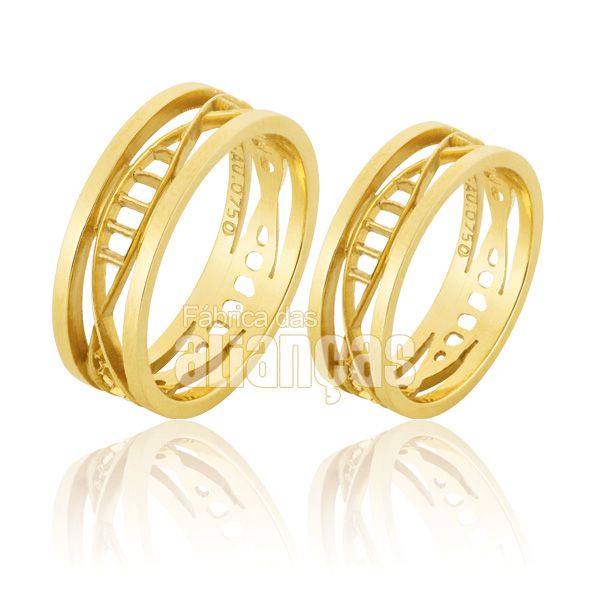 Alianças De Noivado e Casamento Em Ouro Amarelo 18k 0,750 Fa-839 - FA-839 - Fábrica das Alianças