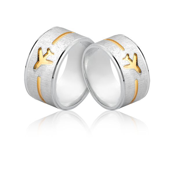 Alianças De Prata e Detalhes Banhado a Ouro