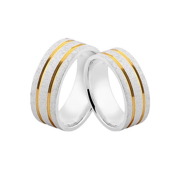 Alianças De Prata e Detalhes Banhado a Ouro