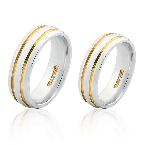 Alianças De Prata e Detalhes Banhado a Ouro