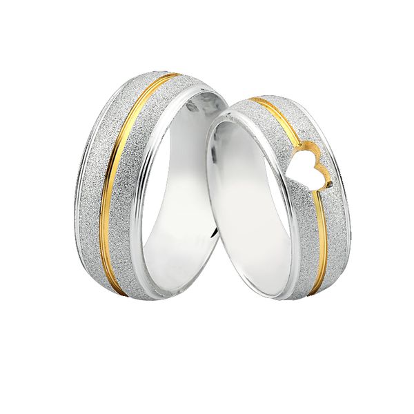 Alianças De Prata e Detalhes Banhado a Ouro