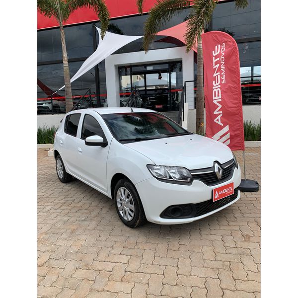 Renault Sandero EXP 1.0