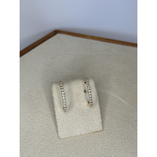 Brinco Ear Hook Filete Cravejado 