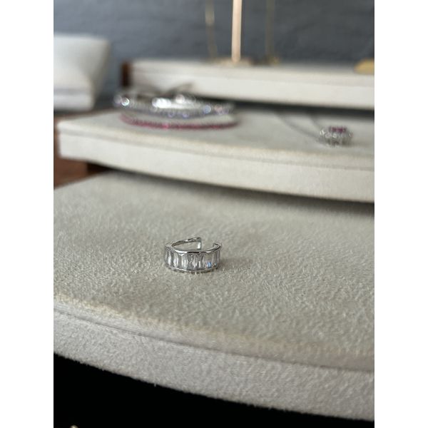 Piercing Fake Zircônias Baguetes Banho em Ródio Branco