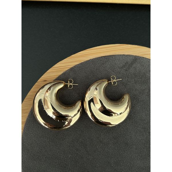 Brinco Argola Detalhada Maxi Banhada a Ouro 