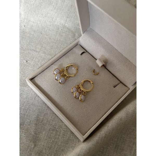 Brinco Argola Pérolas Pendentes 