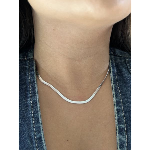 Choker Fita Laminada Ródio Branco