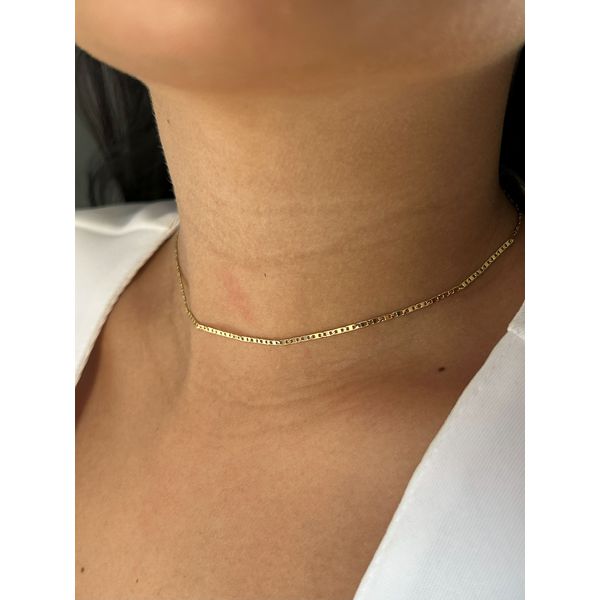 CHOKER PIASTRINE BANHADA A OURO